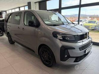 opel zafira life 2.0 diesel 180cv aut. business ed