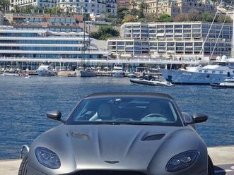 aston martin dbs superleggera volante