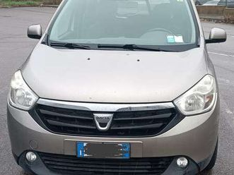 1.5 dci 8v 110cv 7 posti laureate