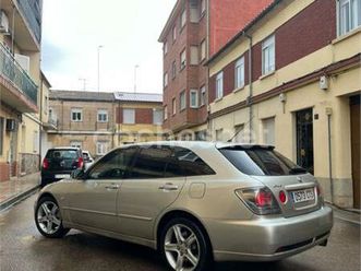 lexus is200 2.0 premium sportcross
