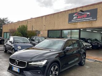 volvo v60 cross country b4 (d) awd geartronic busi