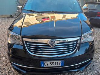 lancia voyager 2.8 platinum full full!!