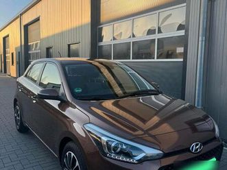 hyundai i20 active • gepflegt • climatronic • hu 05/26