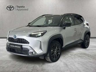 yaris cross 1.5h adventure fwd 116cv e-cvt