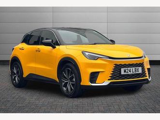 1.5 vvt-ie premium plus e-cvt euro 6 (start/stop) 5dr