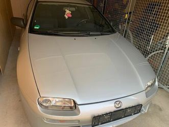 mazda 323f