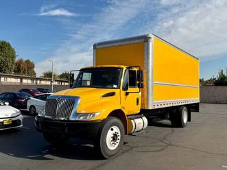 2019 international 4300 diesel 26ft box truck cummins 6.7