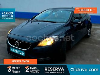 volvo v40 2.0 d2 kinetic auto