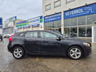 volvo v40 1.6 d2 kinetic