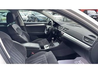 rabljeni skoda superb 2020.g 1.5 tsi combi ambition