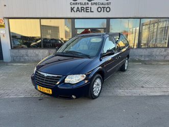 chrysler voyager - 3.3i se luxe