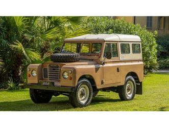 1975 land rover series 3 beige manuel, 4 vitesses conduit...