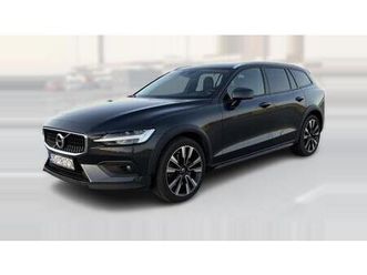 rabljeni volvo v60 cross country 2019.g d4 awd