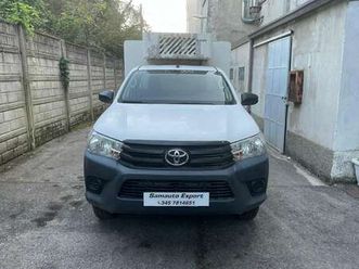 hilux 2.4 d-4d extra cab hilux 2wd
