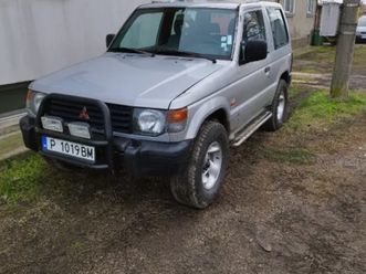 продавам митсубиши паджеро 2.5 super select