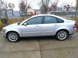 volvo s40 2.0 d summum
