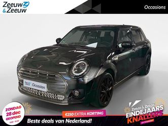 mini clubman mini 1.5 cooper classic automaat navi xenon stoelverwarming climate controle camera lm velgen zeer mooie auto
