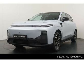 leapmotor b10 design promax 67.1 kwh | 18% bijtelling over de 1e 30.000 euro | full map navigatie | panoramadak | elektrische kofferklep | climate control