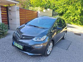 opel ampera ampera-e plus (automata) új akku. téli-nyári gumi szett. 2db töltő. balesetmentes