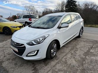 hyundai i30 1.6 cvvt weekend čr