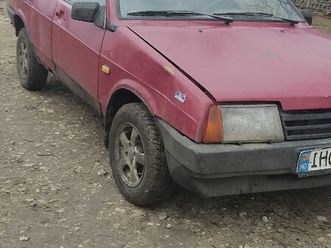 lada / ваз 21099 an. 1993