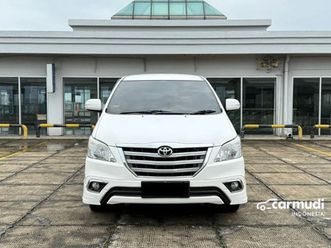2015 toyota kijang innova 2.0 v luxury mpv