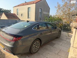 prestige היברידי אוט׳ 2.0 (192 כ״ס)