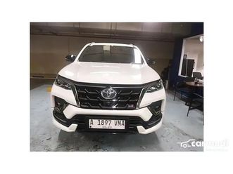 2024 toyota fortuner 2.8 gr sport 4x2 suv