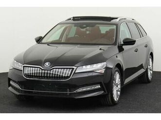 superb wagon iv 1.4 tsi phev style dsg