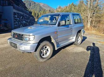 mitsubishi pajero gl 2,5 td