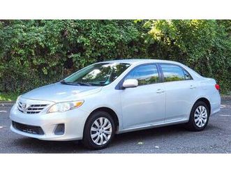 2013 toyota corolla le commuter classic!