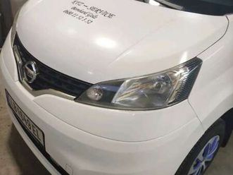 nissan nv200 evalia 7 sitzer. 1,5 dci. 90+ ps