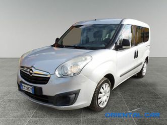 opel combo tour turbo ecom 120cv pc-tn elective del 2012 usata a la spezia