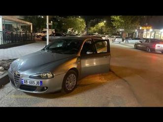 shitet ose nderohet alfa romeo 147