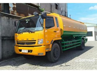 2023 mitsubishi fuso 7.5 mulusbanbarumurah mitsubishi fuso engkel 4x2 hi gear tangki 2023 x cpo