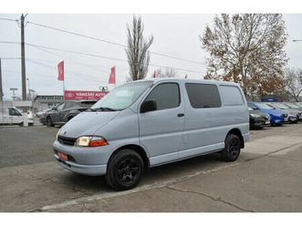 toyota hiace an. 2000