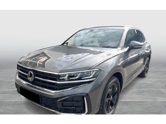 vw touareg 3.0tdi* 4m* r-line* head-up* distr* memory* matrix