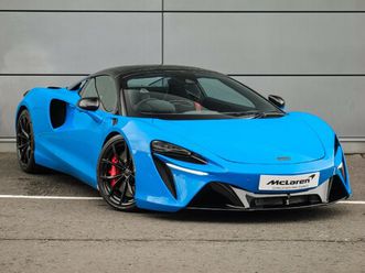 mclaren artura v6 phev 700 2dr ssg auto convertible v6 phev 700 2dr ssg auto