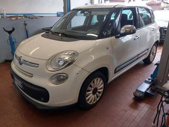 500l living 1.3 mjt lounge 85cv dualogic