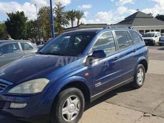 voiture à vendre ssangyong familiale kyron