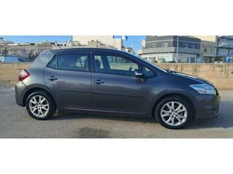 toyota auris ( ta malta)
