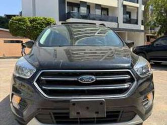 ford escape 2017 - point-e | expat-dakar