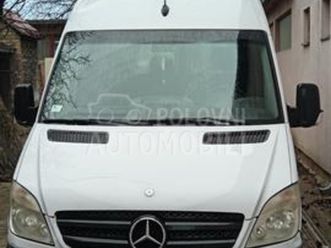 mercedes benz sprinter 211