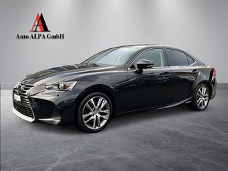 is 300h excellence automatic