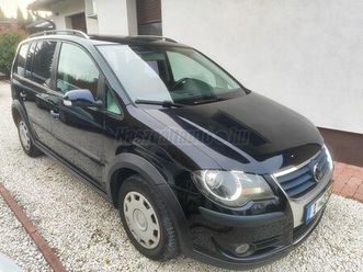 volkswagen touran cross1.9 pd tdi dpf ritka 131 lóerő-akciós ár