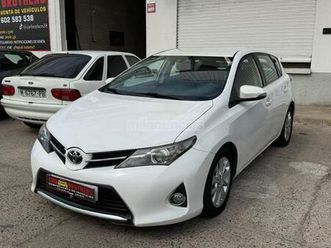 toyota - auris 120d advance