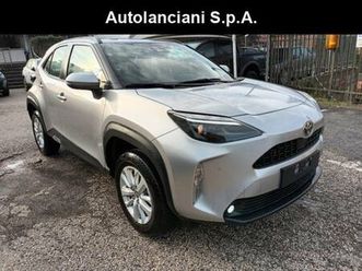 yaris cross yaris cross 1.5 hybrid 5p. e-cvt business
