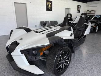 2019 polaris slingshot sl, low miles!