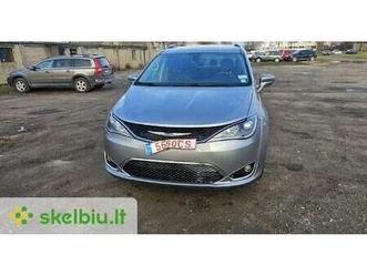 parduodamas automobilis chrysler pacifika
