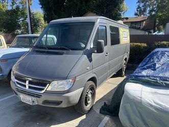 2005 dodge sprinter passenger van
